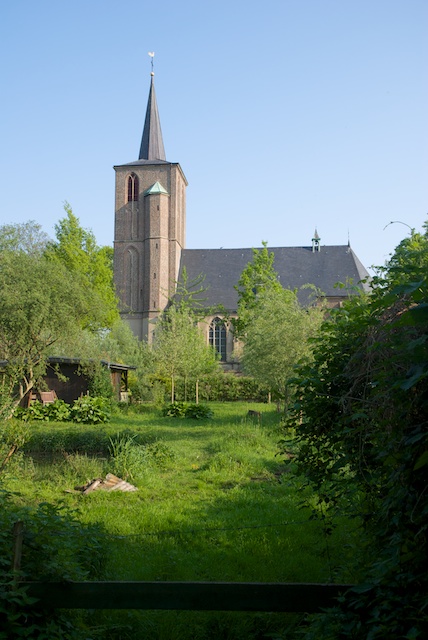 47. Born kerk*