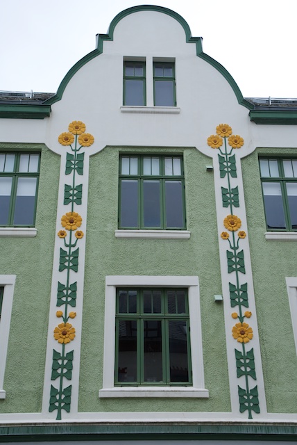 790. Jugendstil